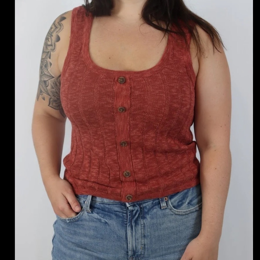Hem & Thread Rust Red Ribbed Button-Front Tank Top - Picture 2 of 8